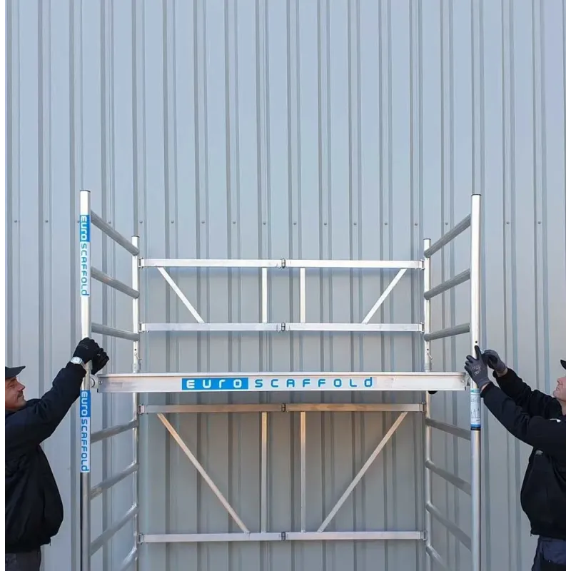 Rusztowanie aluminiowe jezdne Combi - 135 cm x 190 cm x 400 cm - 4 m