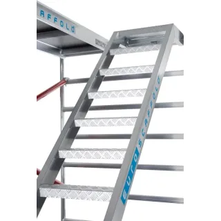 Schody Euroscaffold - rozbudowa wieży