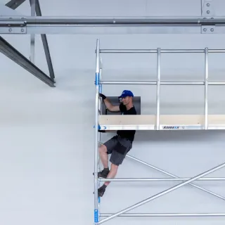 Rusztowanie Alumexx Light 75 cm x 190 cm - wysokość robocza 9,2 m