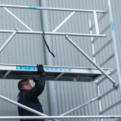 Lešenie 135 cm x 250 cm - pracovná výška 10,2 m + príves